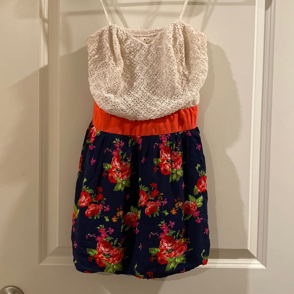 Super cute dress with shorts